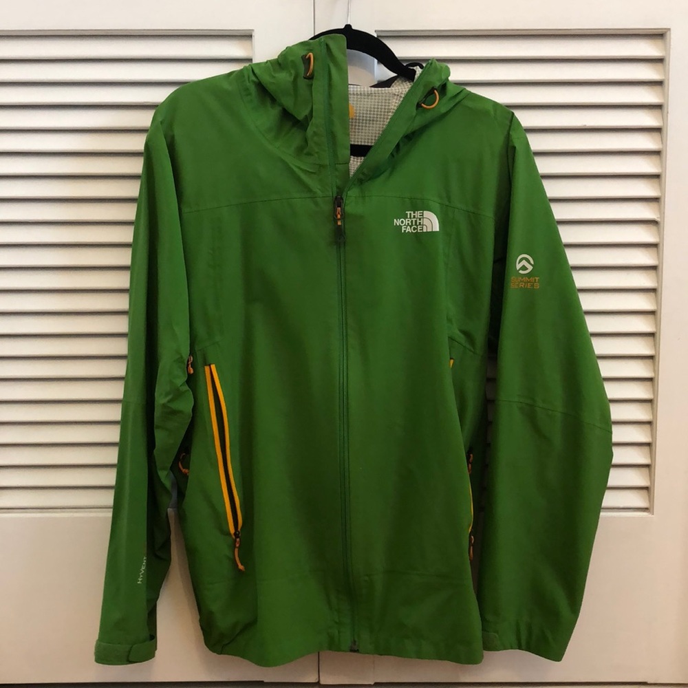 Men’s Northface rain jacket